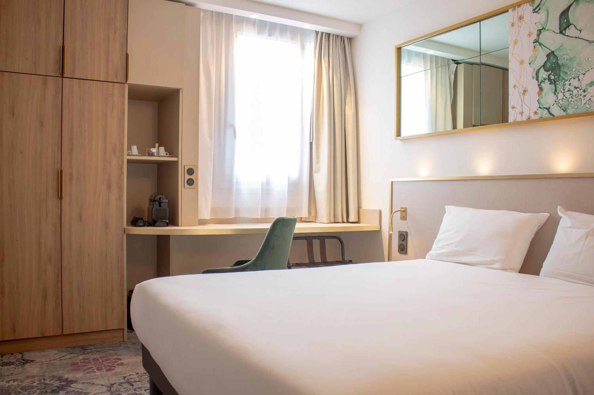 Brit Hotel Bordeaux Aeroport - Le Soretel Мериньяк Экстерьер фото