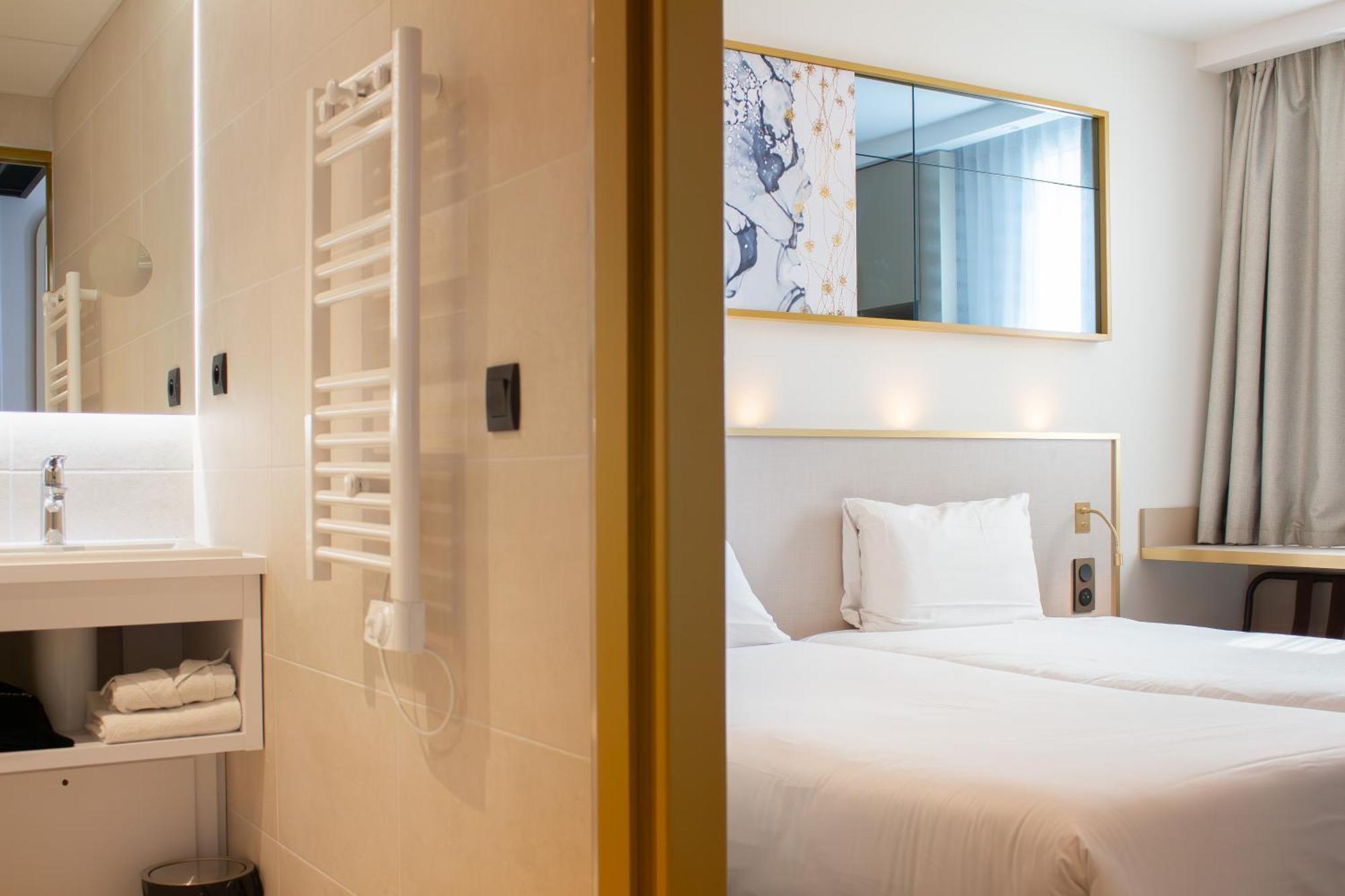 Brit Hotel Bordeaux Aeroport - Le Soretel Мериньяк Экстерьер фото