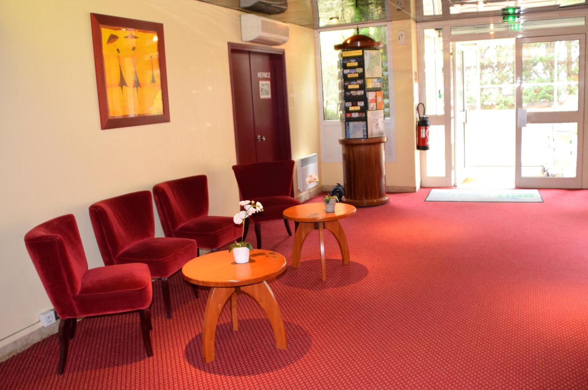 Brit Hotel Bordeaux Aeroport - Le Soretel Мериньяк Экстерьер фото