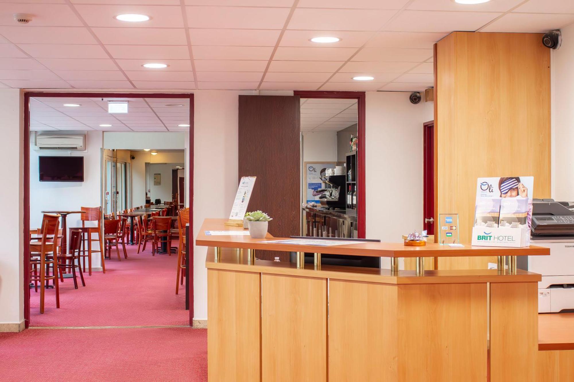Brit Hotel Bordeaux Aeroport - Le Soretel Мериньяк Экстерьер фото